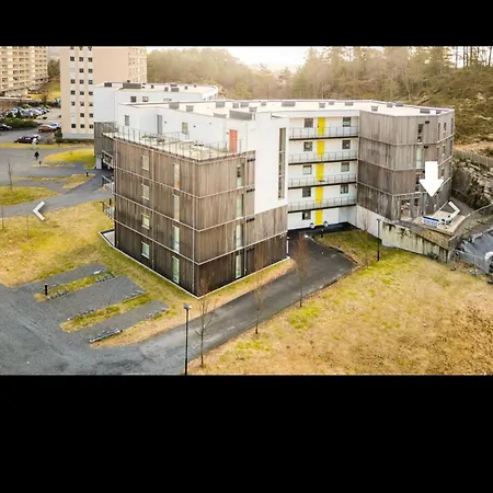 דירה Bright & Spacious 3 Bedroom In Fyllingsdalen, Vestlundveien 24 F, West ברגן